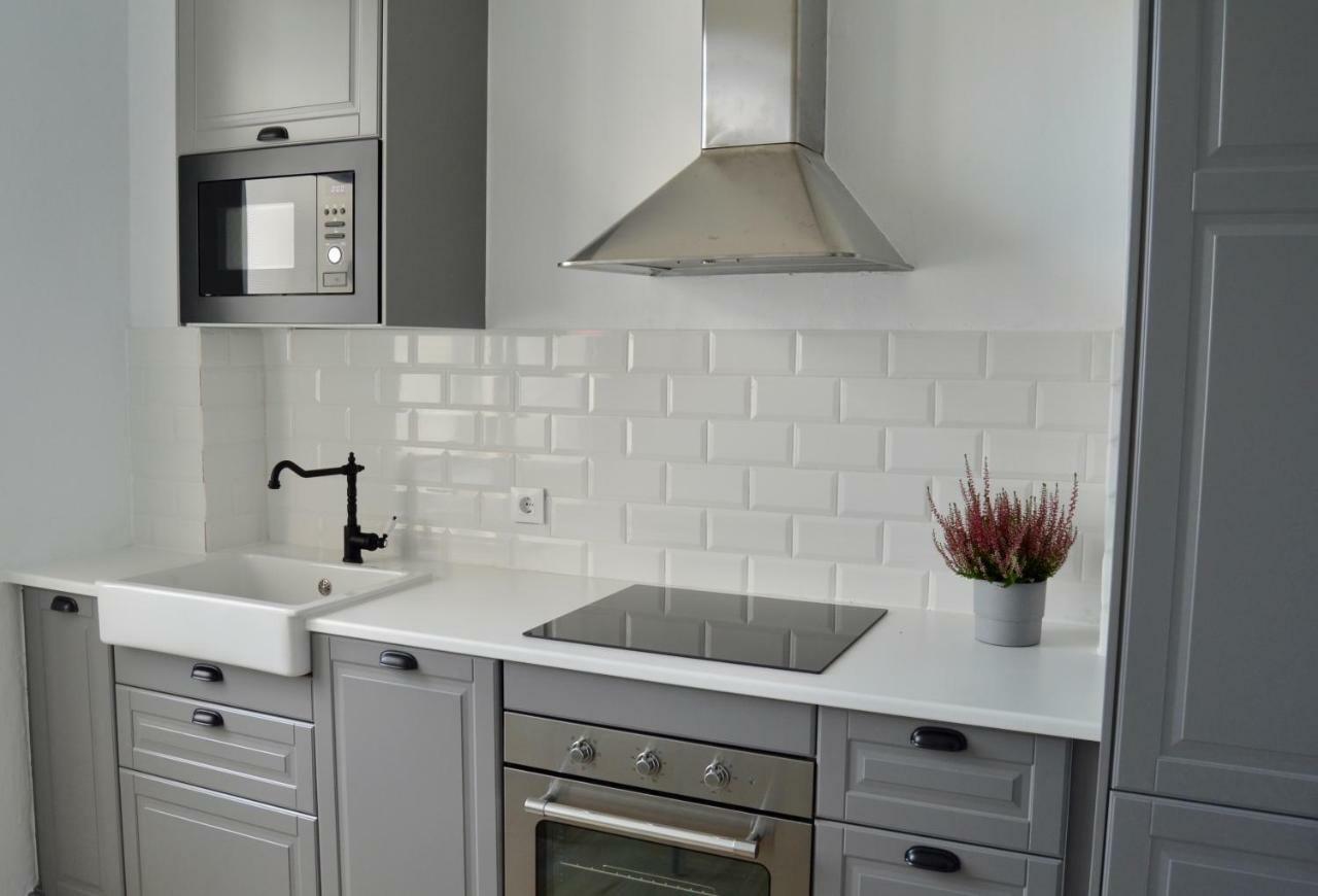 Apartamento Completamente Equipado En Ferrol. Daire Dış mekan fotoğraf